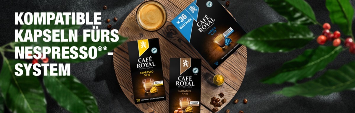 Café Royal Kaffeekapseln liegen auf einem Tischchen