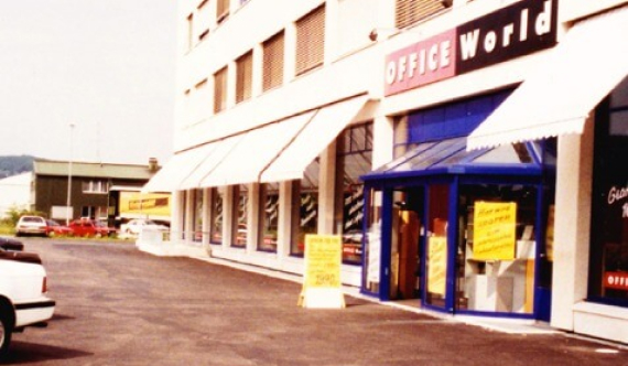 Office World Filiale 1991 in Pratteln